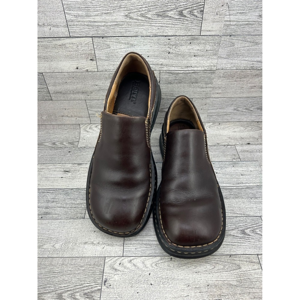 Born W9934 Women Sz 7 Brown Leather Slip On Loafers Hand Crafted Shoes